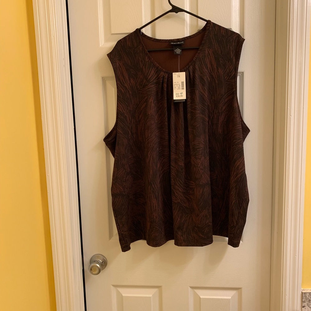 NWT Black and Brown Shell